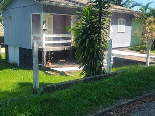 Casa / Sobrado para Venda em Criciúma/SC Mina do Toco 3 Quartos