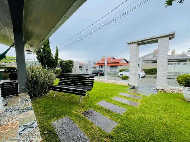 Casa / Sobrado para Venda em Criciúma/SC Nossa Senhora da Salete 4 Quartos