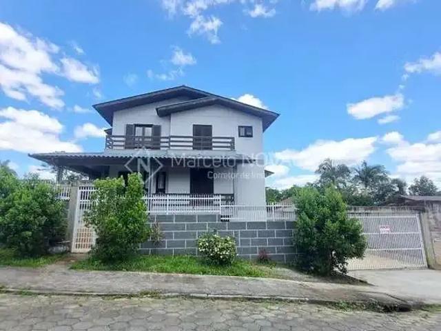 Casa / Sobrado para Venda em Criciúma/SC Archimedes Naspolini 3 Quartos