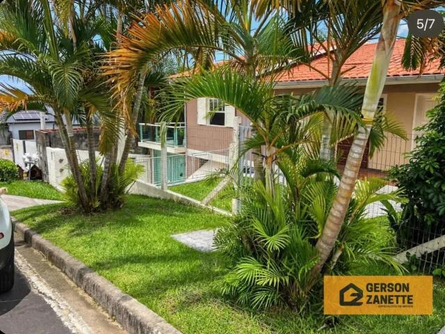 Casa / Sobrado para Venda em Criciúma/SC Bosque do Repouso 3 Quartos