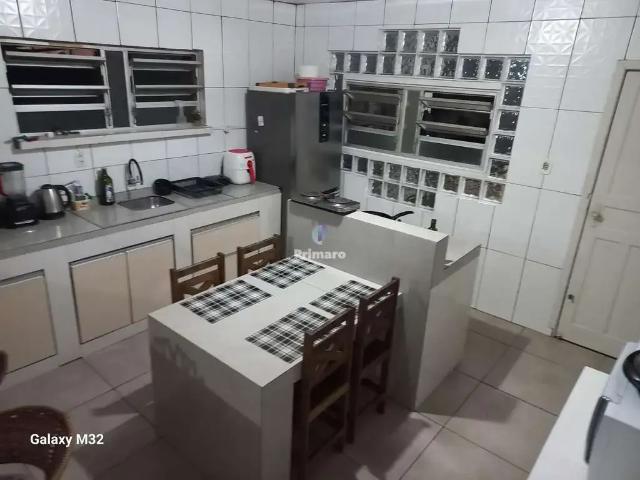 Casa / Sobrado para Venda em Criciúma/SC Ceará 4 Quartos