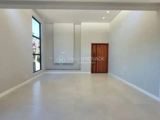 Casa / Sobrado para Venda em Criciúma/SC Centro 3 Quartos
