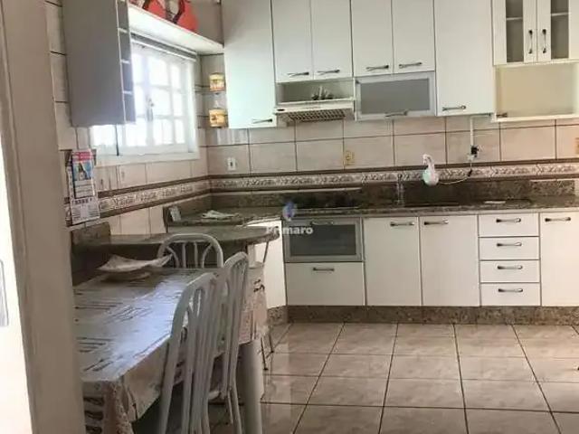 Casa / Sobrado para Venda em Criciúma/SC Cidade Mineira Velha 3 Quartos