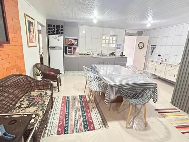 Casa / Sobrado para Venda em Criciúma/SC Jardim Angélica 3 Quartos