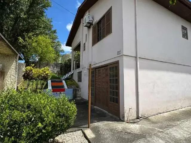 Casa / Sobrado para Venda em Criciúma/SC Jardim Maristela 3 Quartos