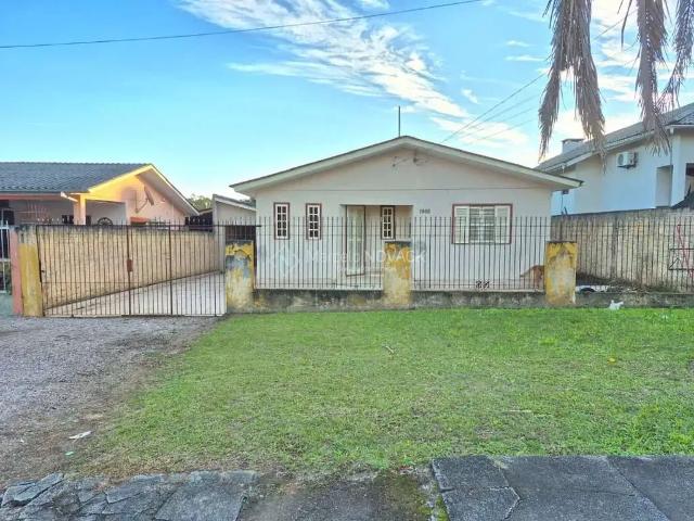 Casa / Sobrado para Venda em Criciúma/SC Jardim Maristela 3 Quartos