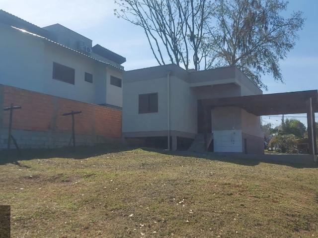 Casa / Sobrado para Venda em Criciúma/SC Laranjinha 3 Quartos