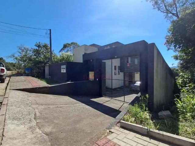 Casa / Sobrado para Venda em Criciúma/SC Laranjinha 3 Quartos