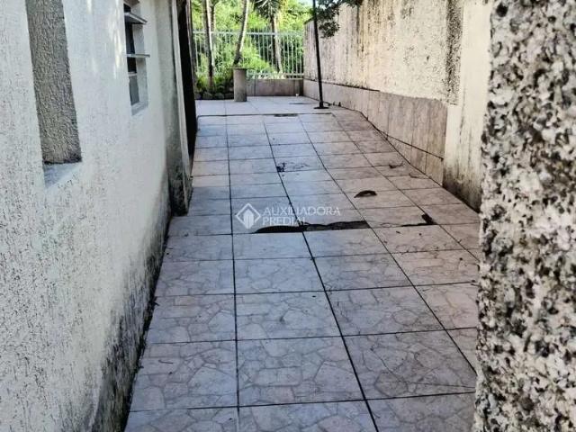 Casa / Sobrado para Venda em Criciúma/SC Laranjinha 1 Quartos