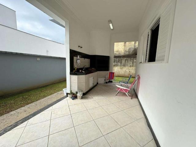 Casa / Sobrado para Venda em Criciúma/SC Pio Corrêa 4 Quartos