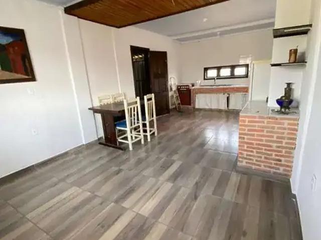 Casa / Sobrado para Venda em Criciúma/SC Pinheirinho 2 Quartos