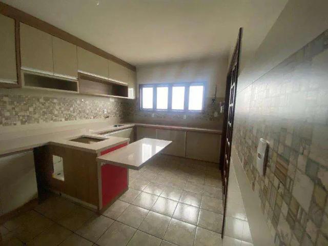 Casa / Sobrado para Venda em Criciúma/SC Pinheirinho 4 Quartos