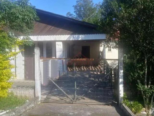 Casa / Sobrado para Venda em Criciúma/SC Recanto Verde 4 Quartos