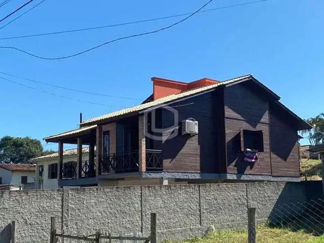 Casa / Sobrado para Venda em Criciúma/SC Rio Maina 3 Quartos