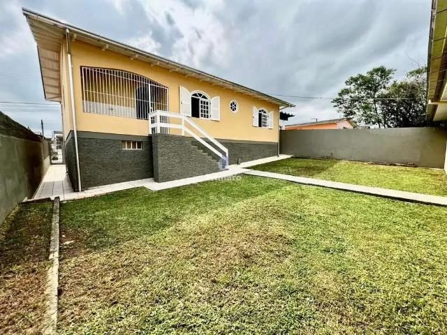 Casa / Sobrado para Venda em Criciúma/SC São Defende 3 Quartos