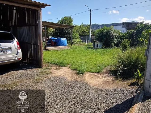 Casa / Sobrado para Venda em Criciúma/SC São Domingos 2 Quartos
