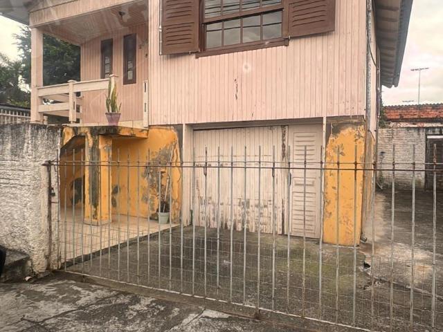 Casa / Sobrado para Venda em Criciúma/SC Santo Antônio 3 Quartos