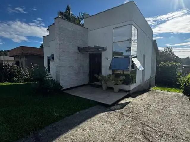 Casa / Sobrado para Venda em Criciúma/SC Santo Antônio 3 Quartos