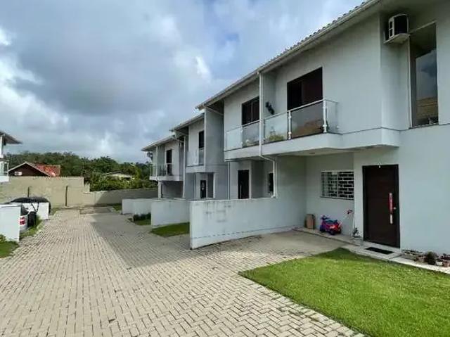 Casa / Sobrado para Venda em Criciúma/SC Vila Floresta II 2 Quartos