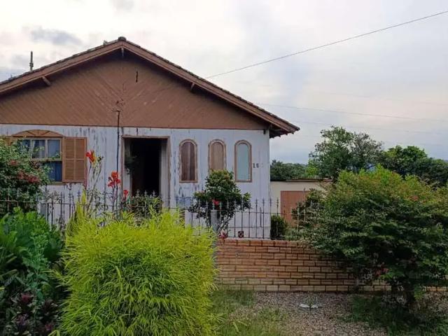 Casa / Sobrado para Venda em Criciúma/SC Vila Zuleima 2 Quartos