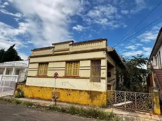 Casa / Sobrado para Venda em Cruz Alta/RS Centro