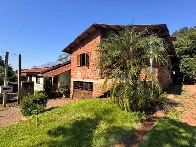 Casa / Sobrado para Venda em Cruzeiro do Sul/RS Centro 4 Quartos