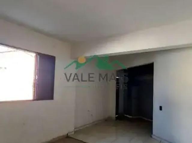 Casa / Sobrado para Venda em Cruzeiro/SP Centro 3 Quartos
