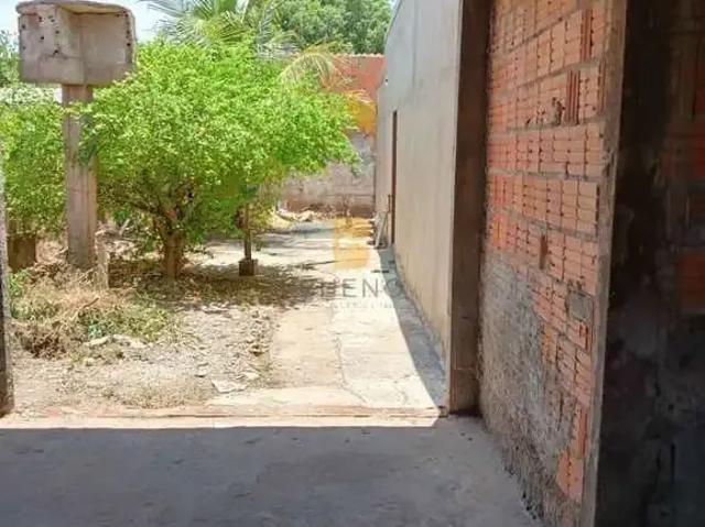 Casa / Sobrado para Venda em Cuiabá/MT Três Barras 2 Quartos
