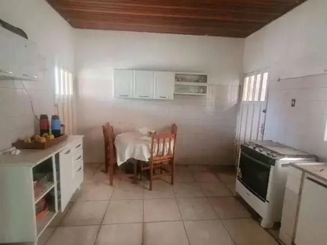 Casa / Sobrado para Venda em Cuiabá/MT Araés 3 Quartos