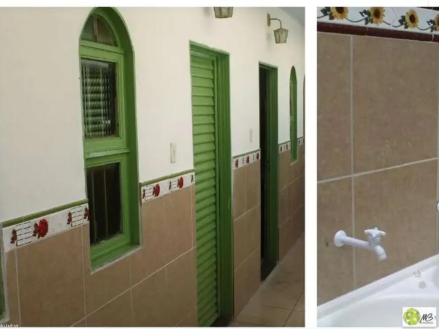 Casa / Sobrado para Venda em Cuiabá/MT Bosque da Saúde 2 Quartos