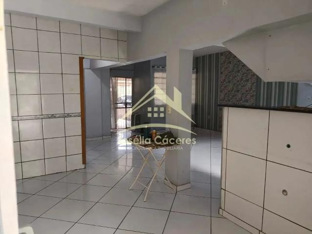 Casa / Sobrado para Venda em Cuiabá/MT Canjica 4 Quartos