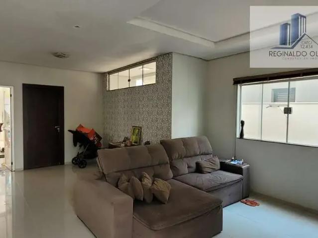Casa / Sobrado para Venda em Cuiabá/MT Condomínio Belvedere 3 Quartos