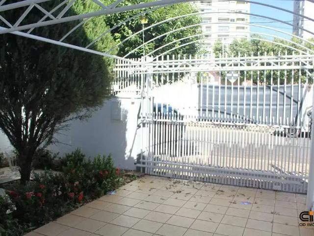 Casa / Sobrado para Venda em Cuiabá/MT Consil 4 Quartos