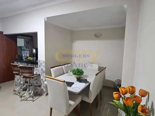 Casa / Sobrado para Venda em Cuiabá/MT CPA III 2 Quartos
