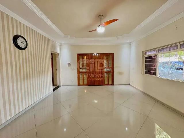 Casa / Sobrado para Venda em Cuiabá/MT Dom Aquino 3 Quartos