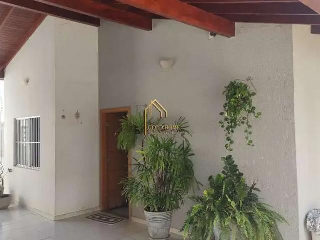 Casa / Sobrado para Venda em Cuiabá/MT Jardim Comodoro 3 Quartos