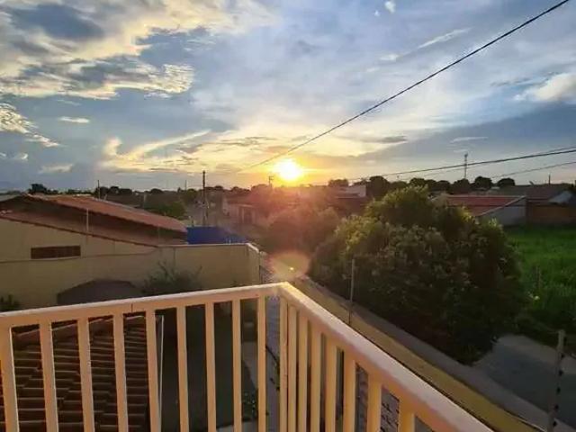 Casa / Sobrado para Venda em Cuiabá/MT Jardim Comodoro 4 Quartos
