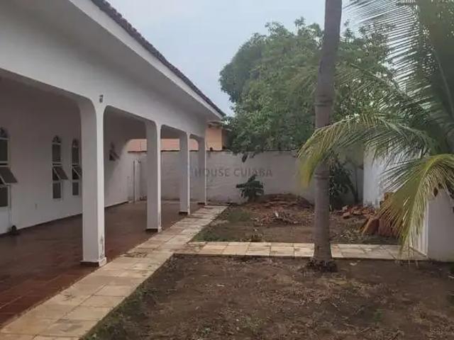 Casa / Sobrado para Venda em Cuiabá/MT Jardim Califórnia 6 Quartos