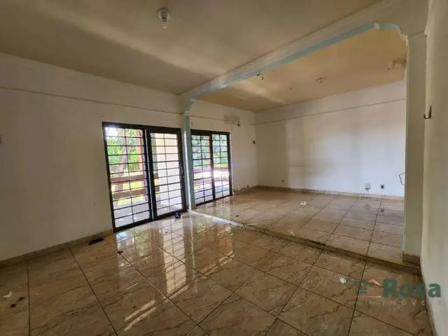 Casa / Sobrado para Venda em Cuiabá/MT Jardim Califórnia 3 Quartos