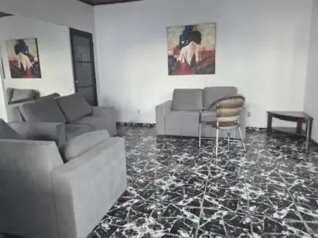 Casa / Sobrado para Venda em Cuiabá/MT Jardim Araçá 5 Quartos