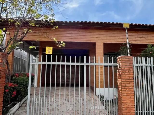 Casa / Sobrado para Venda em Cuiabá/MT Jardim das Américas 3 Quartos