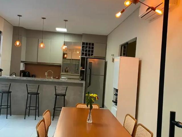 Casa / Sobrado para Venda em Cuiabá/MT Jardim Europa 3 Quartos