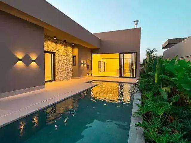 Casa / Sobrado para Venda em Cuiabá/MT Jardim Itália 4 Quartos