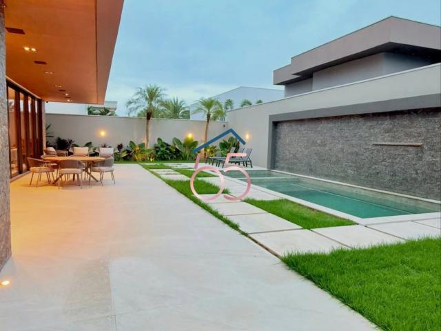 Casa / Sobrado para Venda em Cuiabá/MT Jardim Itália 5 Quartos