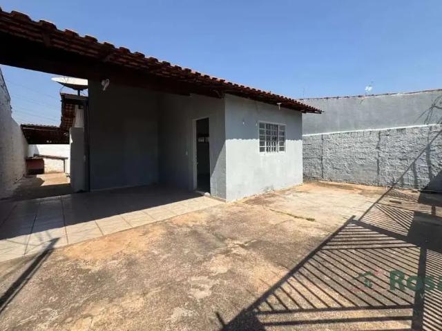Casa / Sobrado para Venda em Cuiabá/MT Jardim Santa Amália 3 Quartos