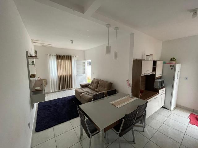 Casa / Sobrado para Venda em Cuiabá/MT Jardim Presidente I 2 Quartos