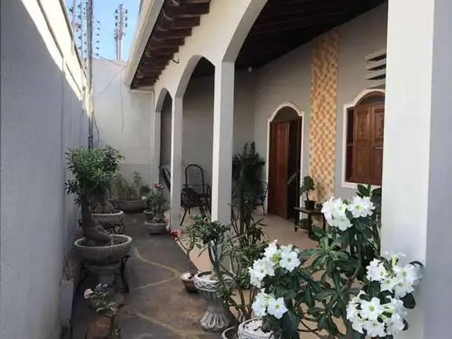 Casa / Sobrado para Venda em Cuiabá/MT Morada da Serra 4 Quartos
