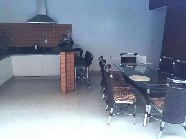 Casa / Sobrado para Venda em Cuiabá/MT Ouro Fino 4 Quartos