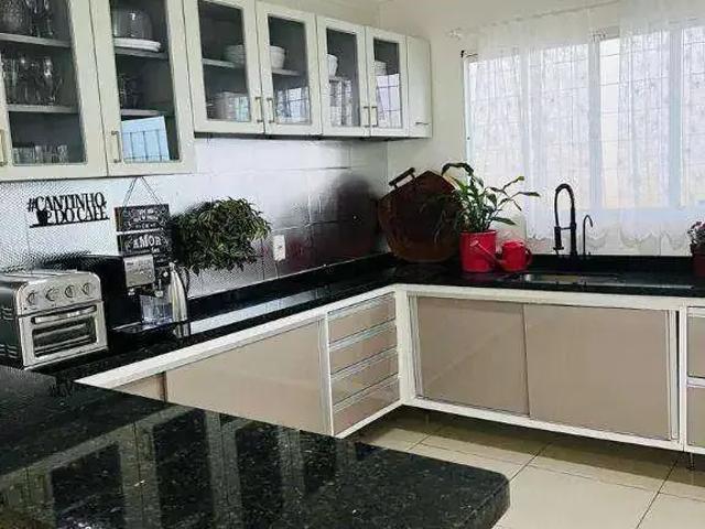 Casa / Sobrado para Venda em Cuiabá/MT Parque Residencial Tropical Ville 3 Quartos