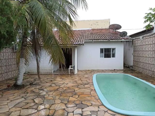 Casa / Sobrado para Venda em Cuiabá/MT Recanto dos Pássaros 3 Quartos